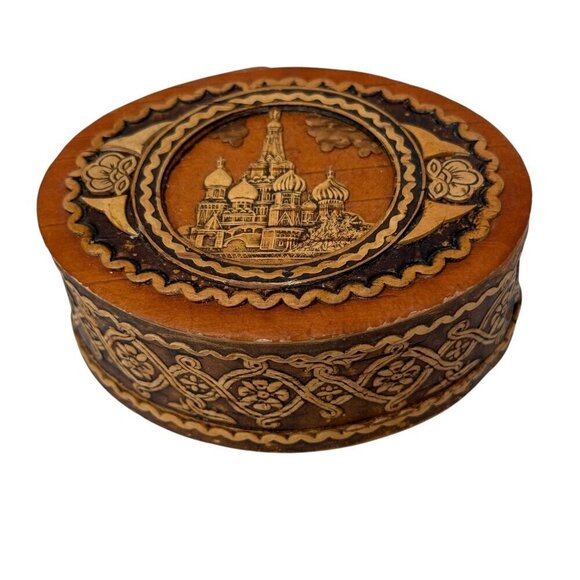 Russian Trinket Box Hand Made Birch Bark Oval Wood Ornate Church Design 3.5x2.75 - Picture 7 of 7